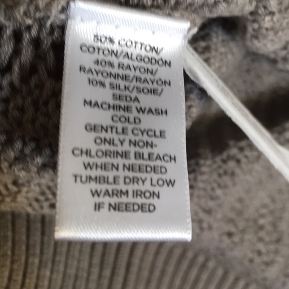 Loft sweater - medium - Picture 4 of 7